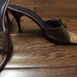 Women sandals size 11